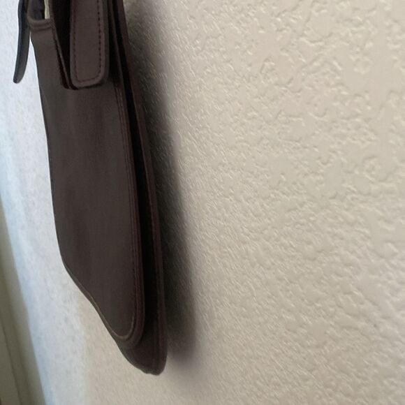 COACH Women’s Vintage Dark Brown Soft Thick Leather Slim Crossbody Bag - Picture 11 of 11